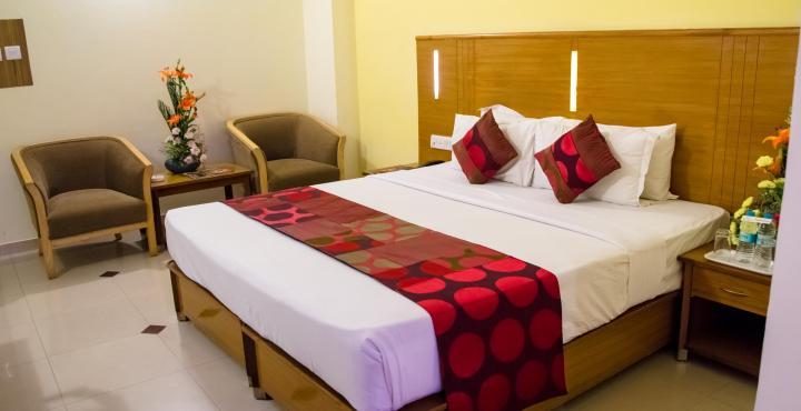 Ramanashree Brunton Hotel Бангалор Екстериор снимка
