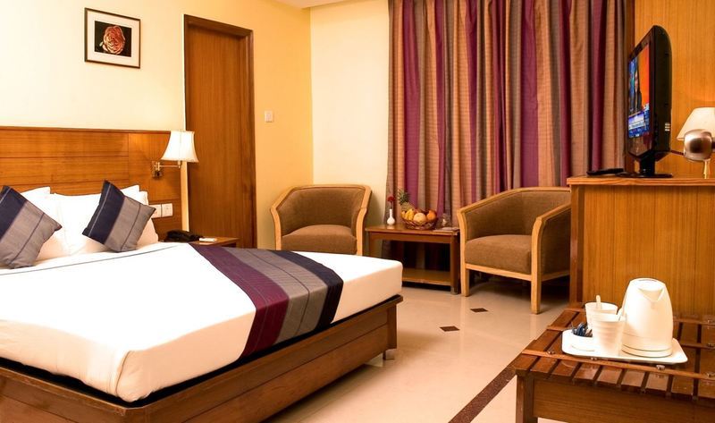 Ramanashree Brunton Hotel Бангалор Екстериор снимка